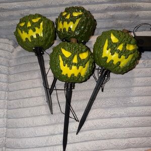 Light-Up LED Green Jack-O-Lantern Pathway Markers